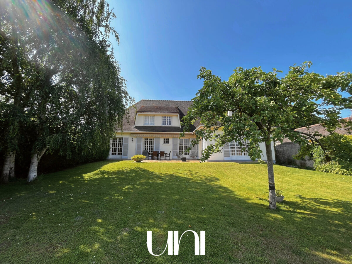Maison T8 270m2 - Bretteville-sur-odon