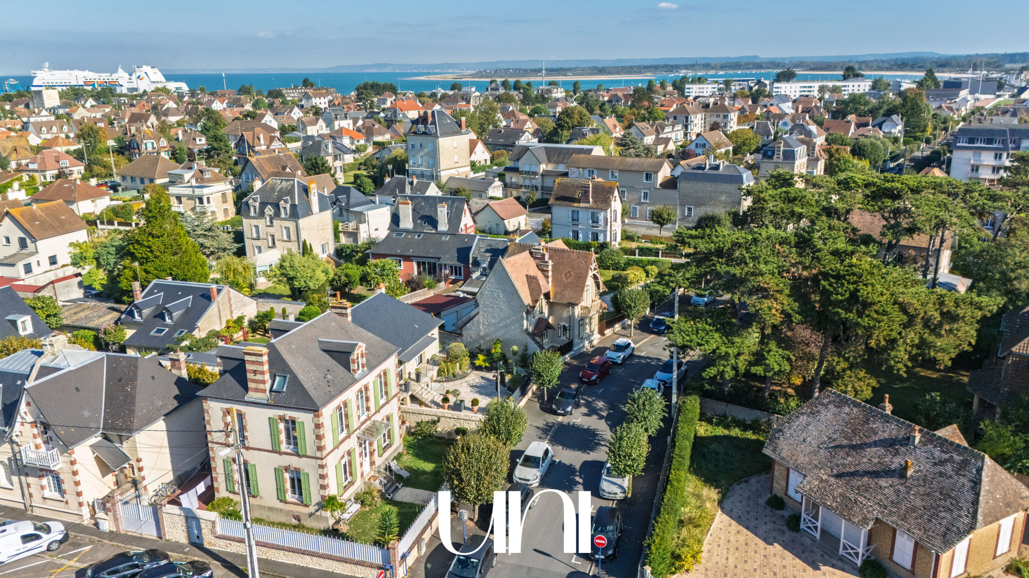 Maison T6 de 185 m2 - OUISTREHAM