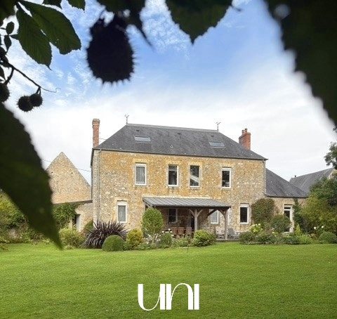 Maison T8 - 217.15 m2 - Isigny