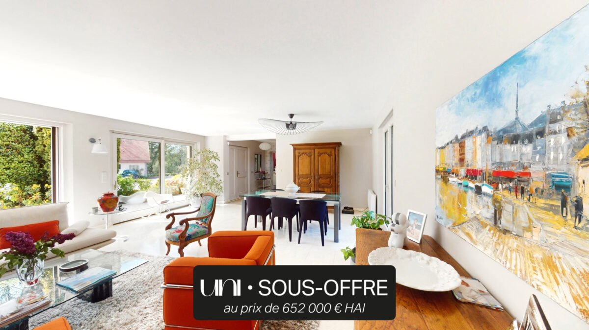 Maison 7 pièces de 215m2 à Janville