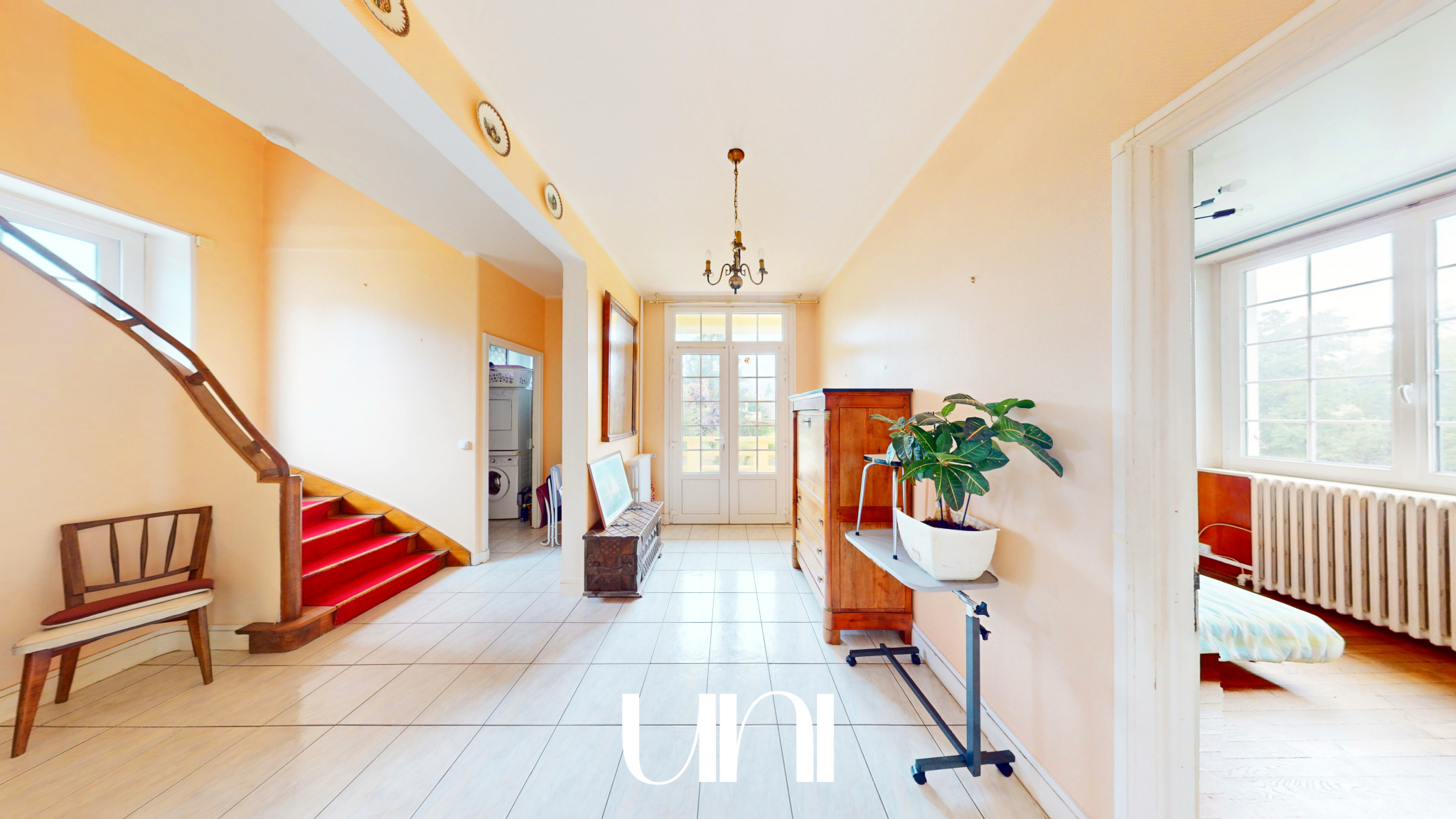 Maison de maître T6 située face à l'Orne