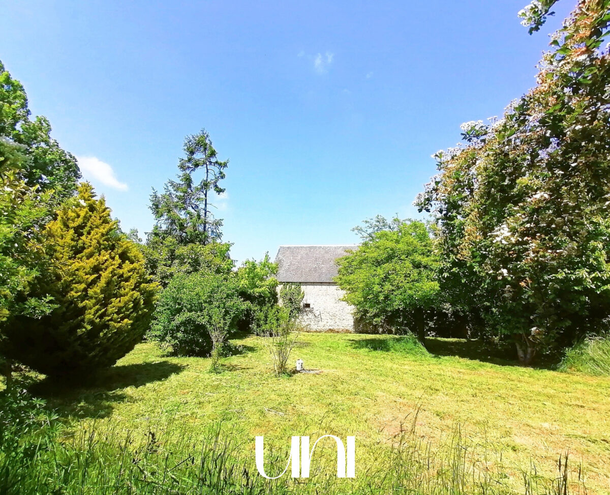 Terrain constructible viabilisé proche hyper centre de BAYEUX