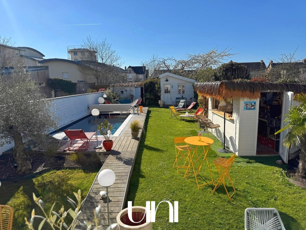 Maison T6 de 140 m2 avec son terrain - CAEN