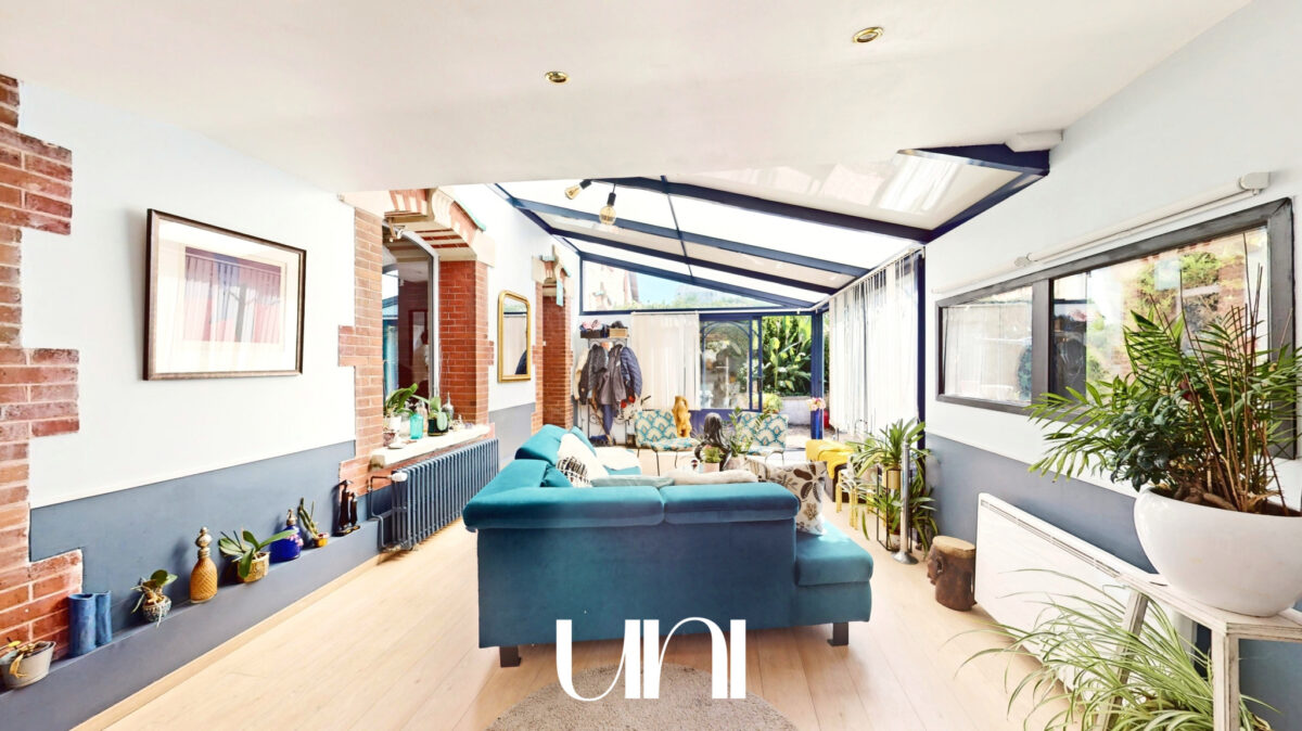 Maison T7 de 153 m2 (carrez) sur terrain de 555 m2 - CAEN