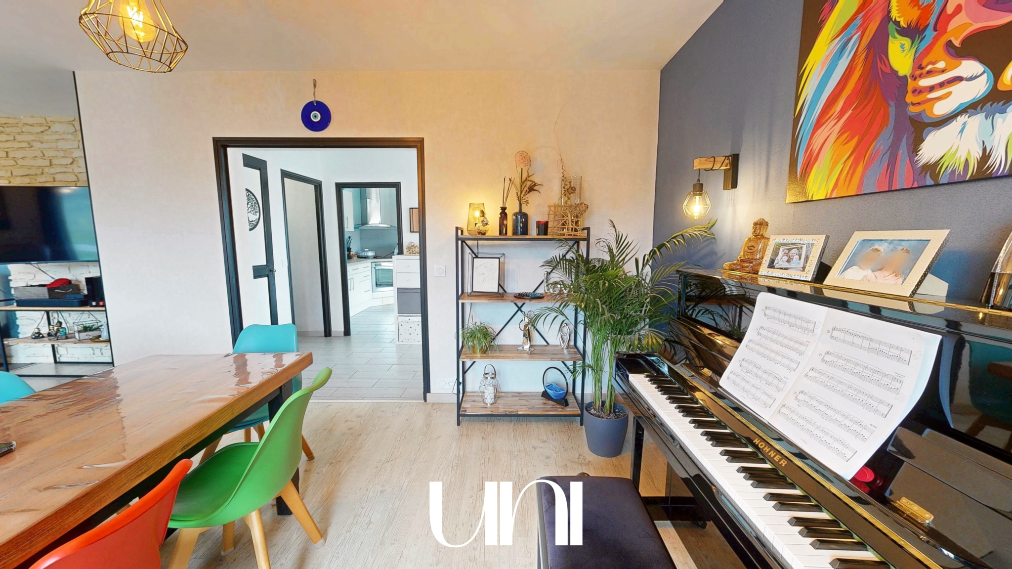 Maison T6 de 190 m2 sur terrain de 1400 m2 - FRESNEY LE PUCEUX