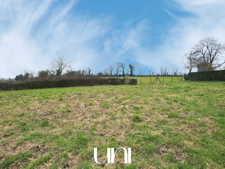 Terrain constructible viabilisé