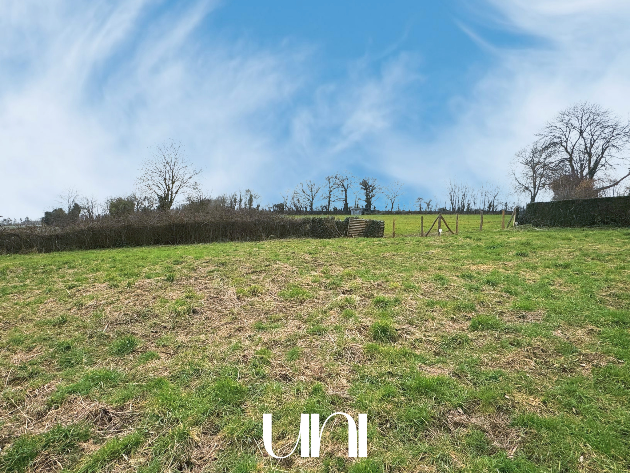 Terrain constructible viabilisé