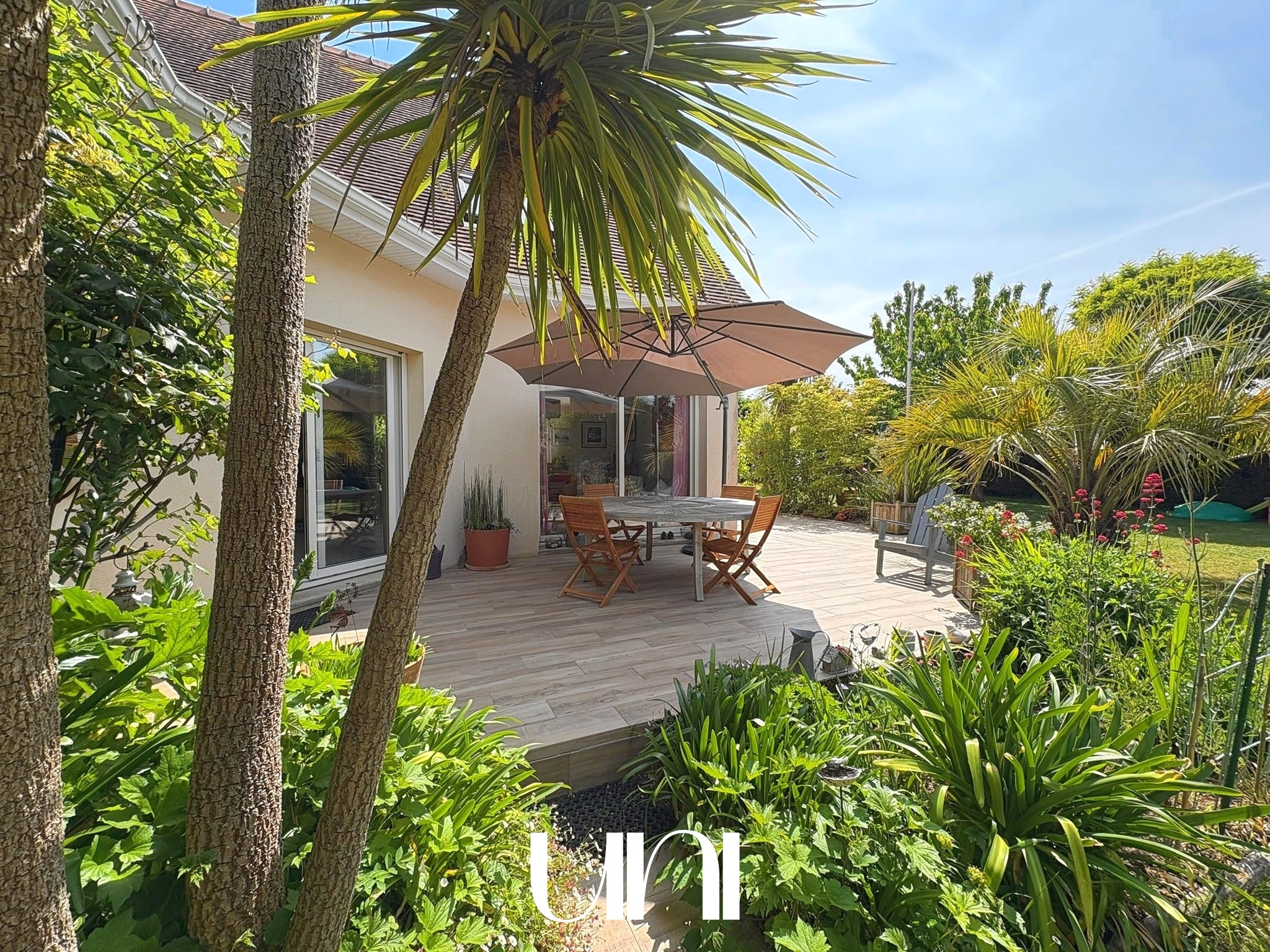 Maison T7 de 180 m2 sur terrain de 1000 m2 - BIEVILLE-BEUVILLE