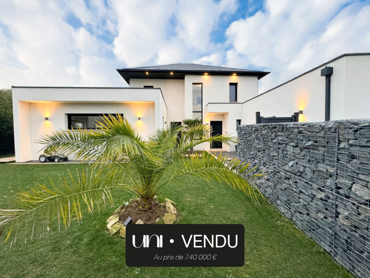 Maison T5 de 162 m2 sur terrain de 517 m2 - PERIERS-SUR-LE-DAN