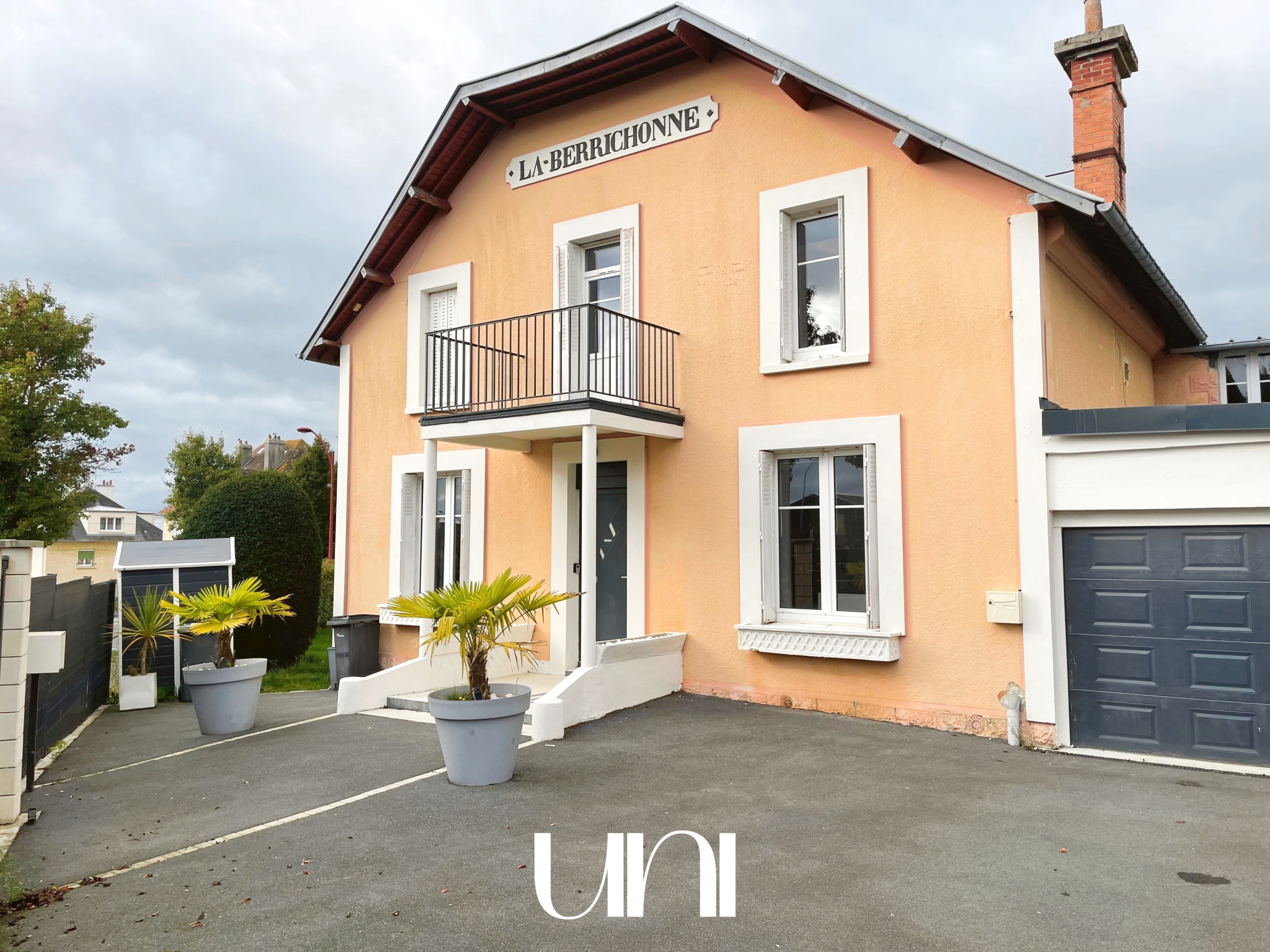 Maison T6 de 147m2 sur un terrain de 760m2 à Villers-Bocage