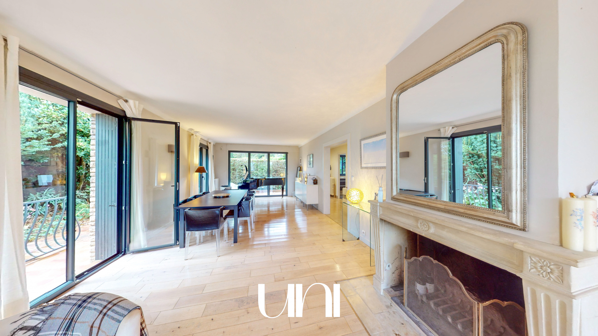 Maison T5 de 165 m2 sur terrain de 961 m2 - CAEN