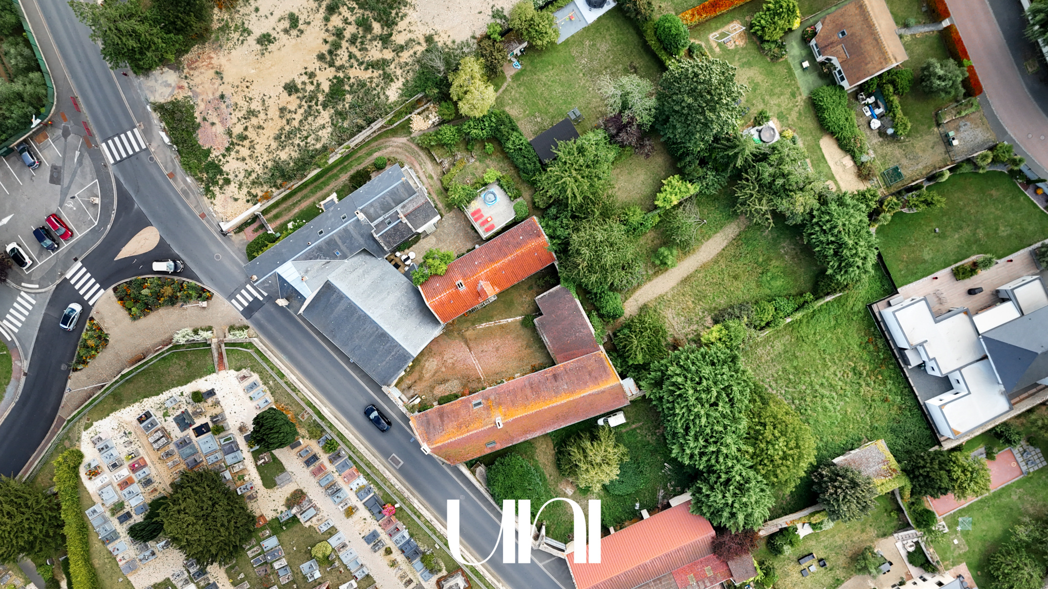 Corps de ferme à rénover - BIEVILLE BEUVILLE