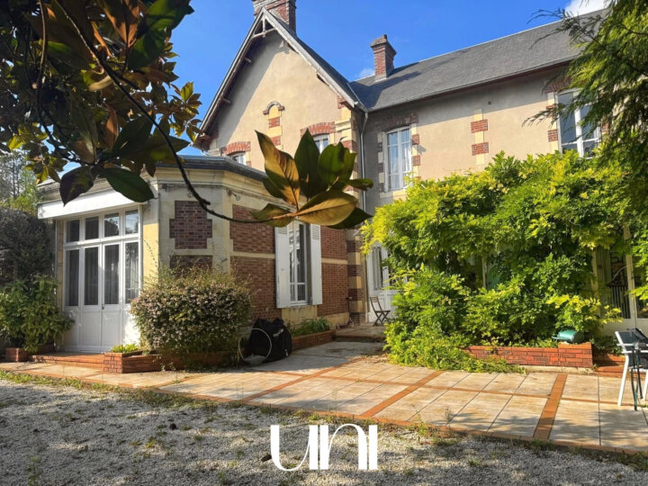Maison T11 de 280m2 - Caen