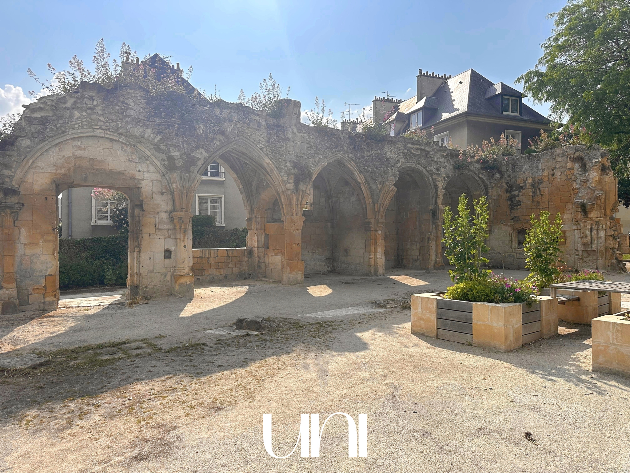 Appartement T2 de 69 m2 - CAEN