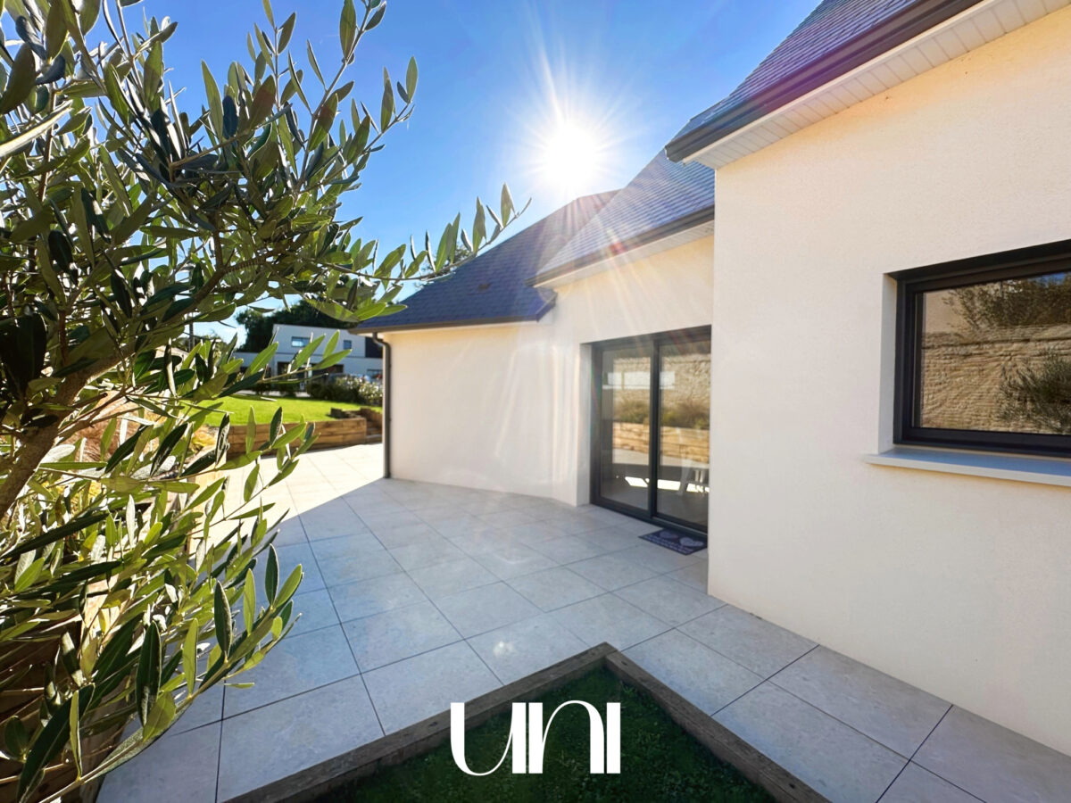 Maison récente T6 de 143 m2 sur terrain de 512 m2
