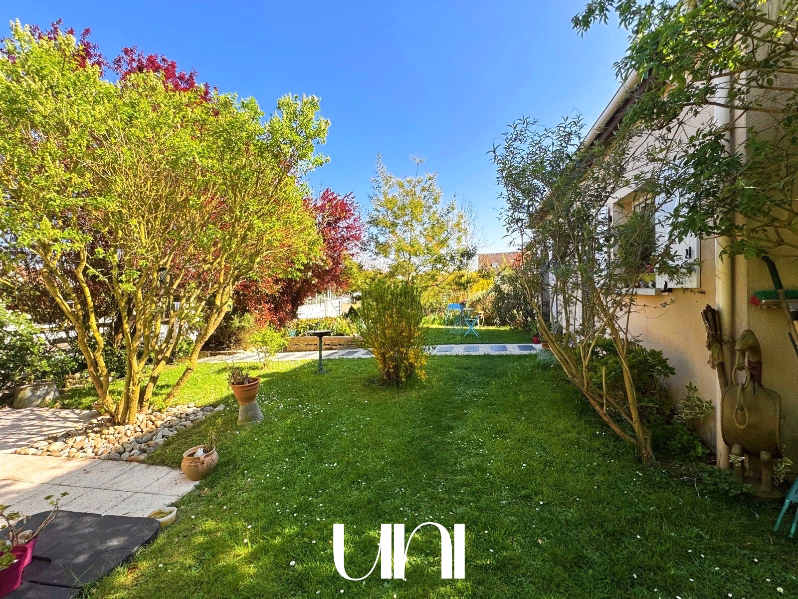 Maison T7 de 125m2 sur terrain 1067 m2 à COURSEULLES sur mer