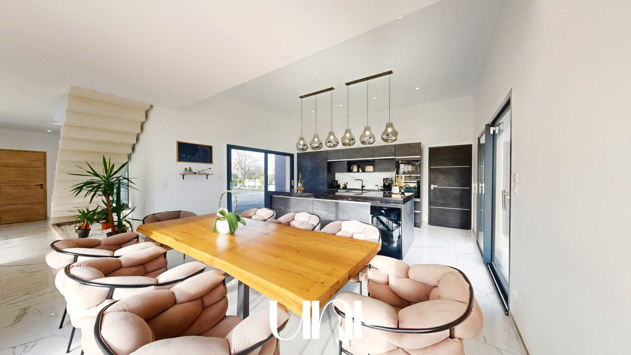 Exclusivité Maison 5 pièces de 150m2 sur une parcelle de 76m2