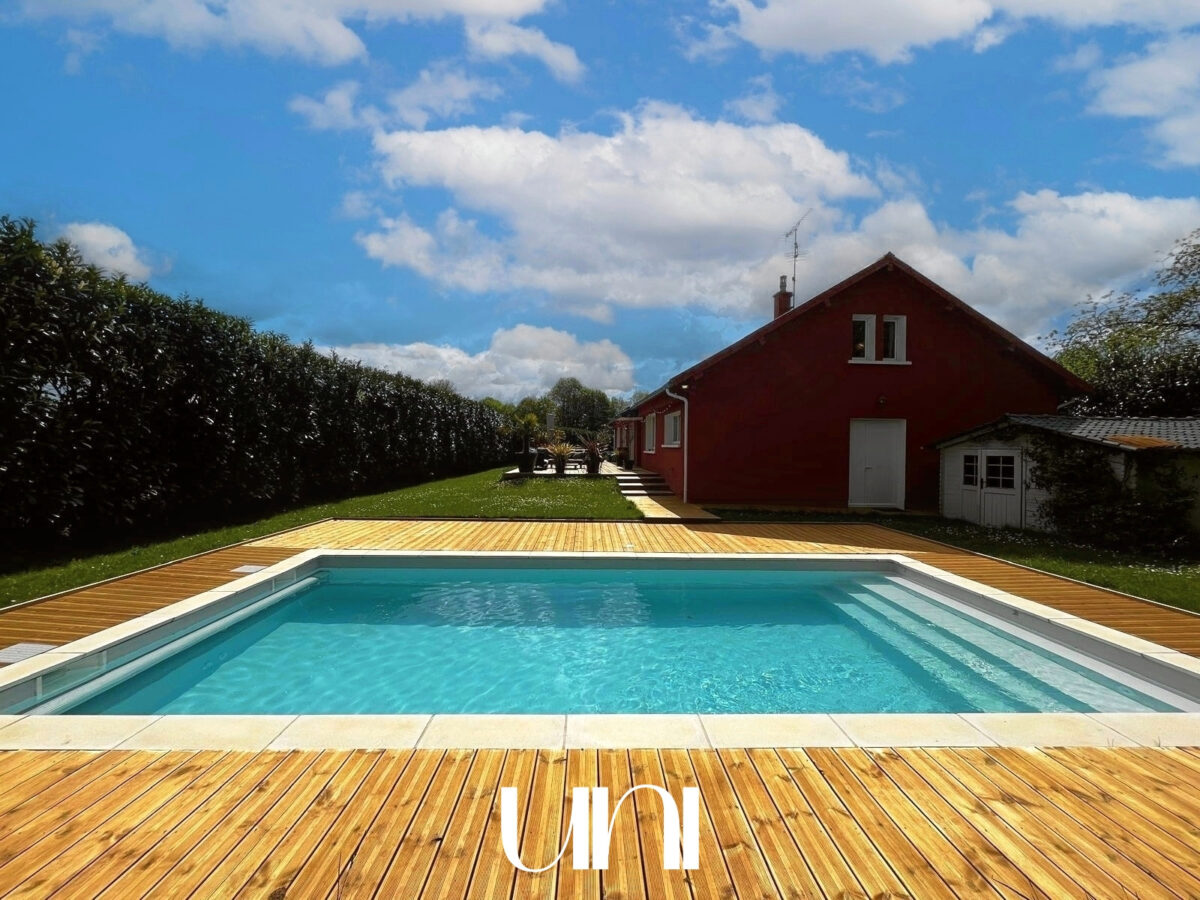 Maison T7 de 195 m2 à Branville