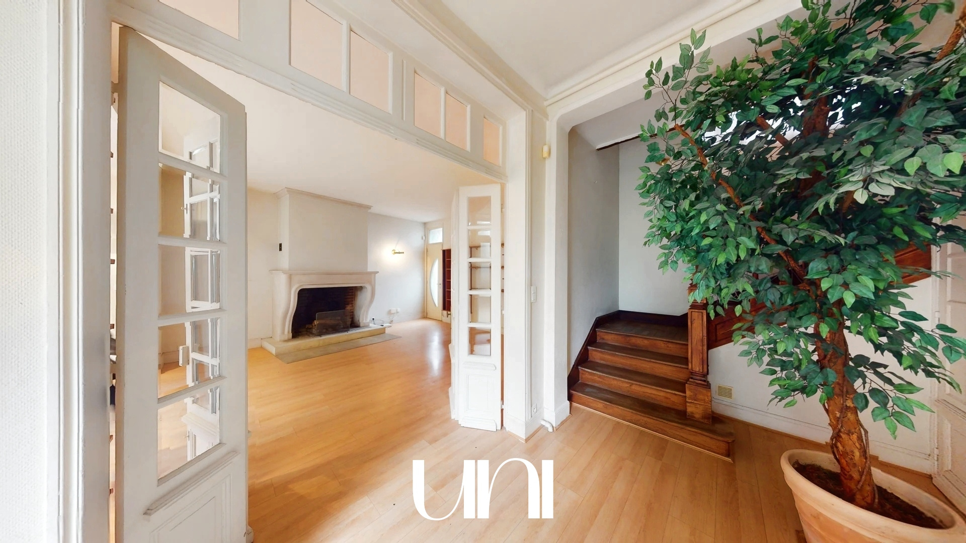 Charmante maison T8 de 212 m2 sur un terrain de 416m2