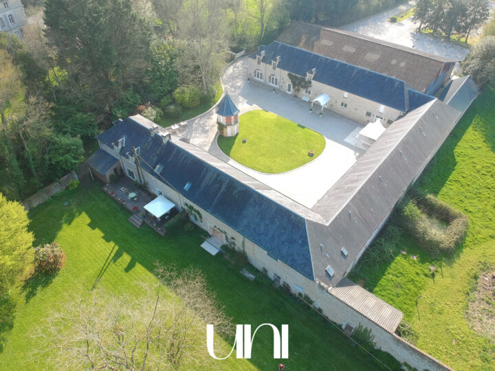 Domaine à Mandeville-en-Bessin de 1 hectare dédié aux réceptions, mariages et séminaires