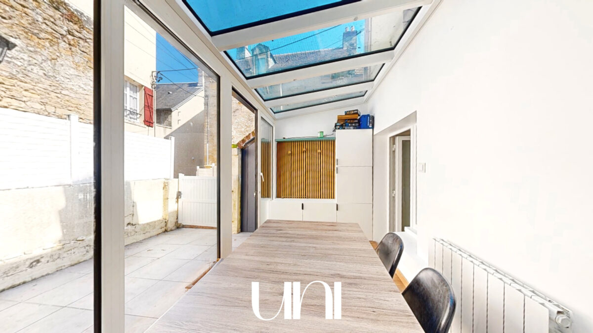 Maison de ville 3 pièces avec véranda & terrasse